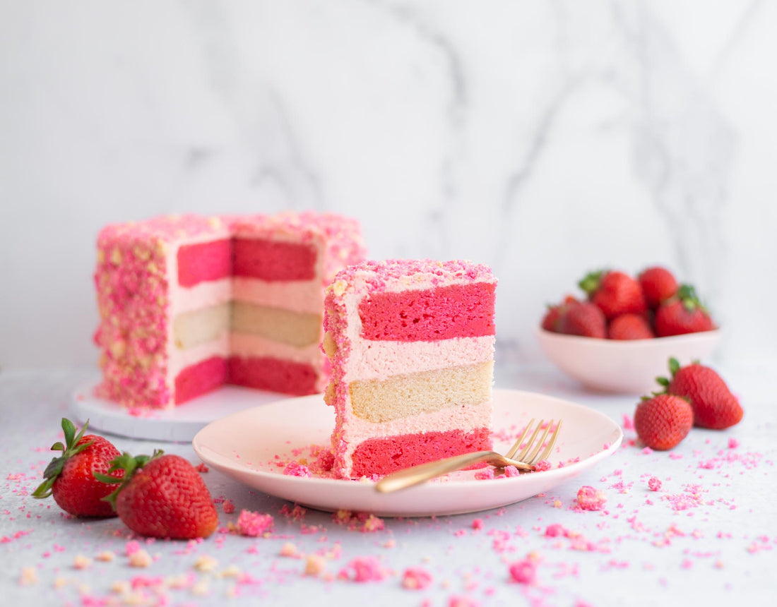 Strawberry cake Vegan bakery online Gluten-free dessert delivery