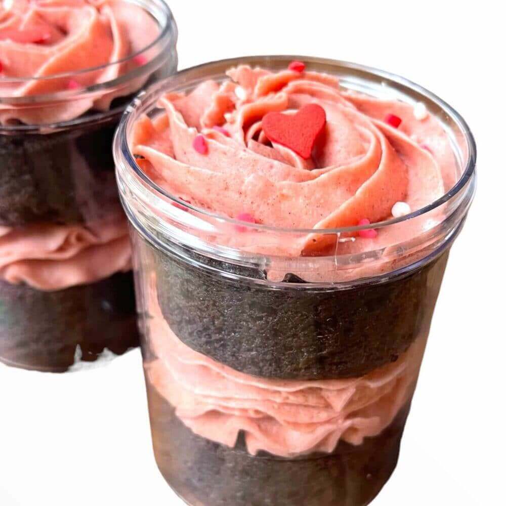 Strawberry Chocolate Cake Jars Gourmet gluten-free treats Vegan wedding cakes Vegan birthday cakes Gluten-free bread delivery Vegan donuts online Vegan gluten-free bakery Vegan bakery near me Vegan bakery online Gluten-free dessert delivery Vegan cakes fo